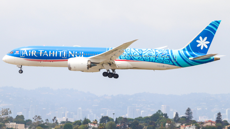 Photo of F-OVAA - Air Tahiti Nui Boeing 787-9 at LAX on AeroXplorer Aviation Database