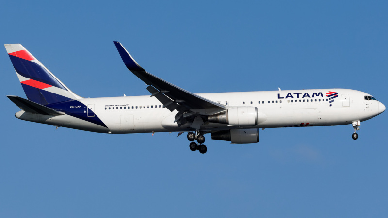 Photo of CC-CXF - LATAM Boeing 767-300ER at JFK on AeroXplorer Aviation Database