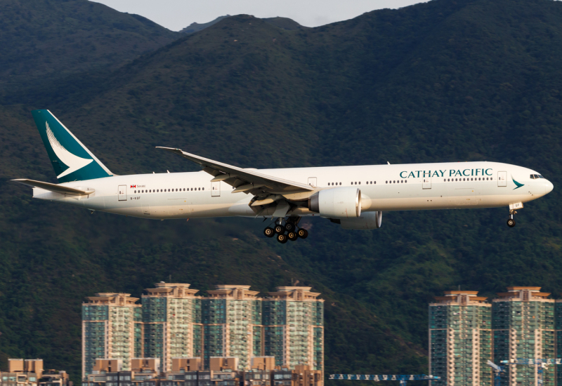 Photo of B-KQF - Cathay Pacific Boeing 777-300ER at HKG on AeroXplorer Aviation Database