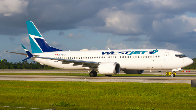 Photo of C-FRAX - WestJet Boeing 737 MAX 8 at MCO on AeroXplorer Aviation Database