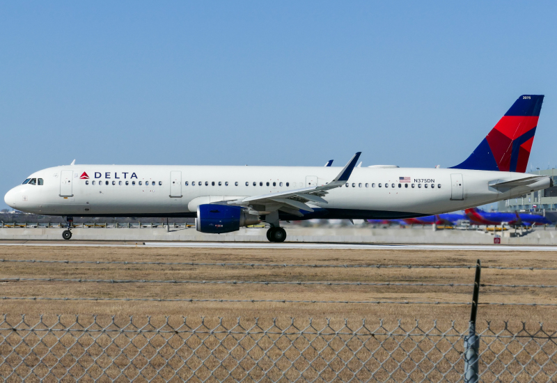 Photo of N375DN - Delta Airlines Airbus A321-200 at AUS on AeroXplorer Aviation Database