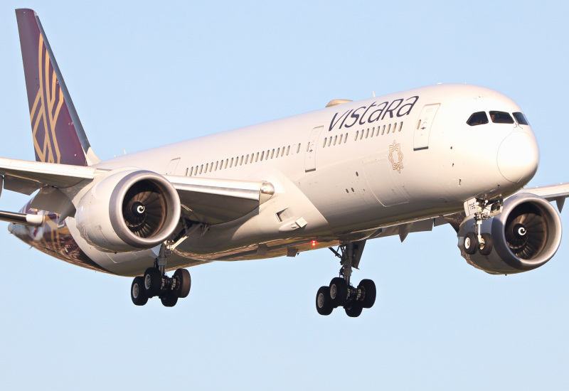 Photo of VT-TSE - Vistara Boeing 787-9 at LHR on AeroXplorer Aviation Database