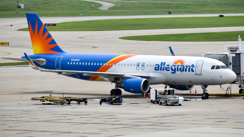 Photo of N248NV - Allegiant Airbus A320 at CVG on AeroXplorer Aviation Database