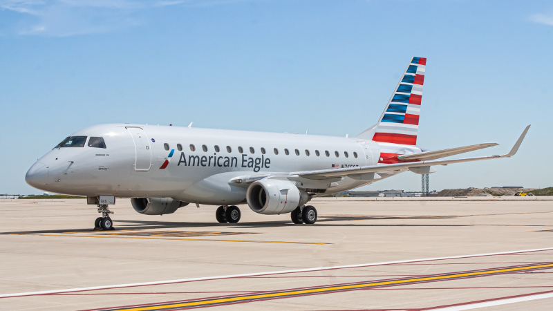 Photo of N765ST - American Eagle Embraer E170 at ORD on AeroXplorer Aviation Database