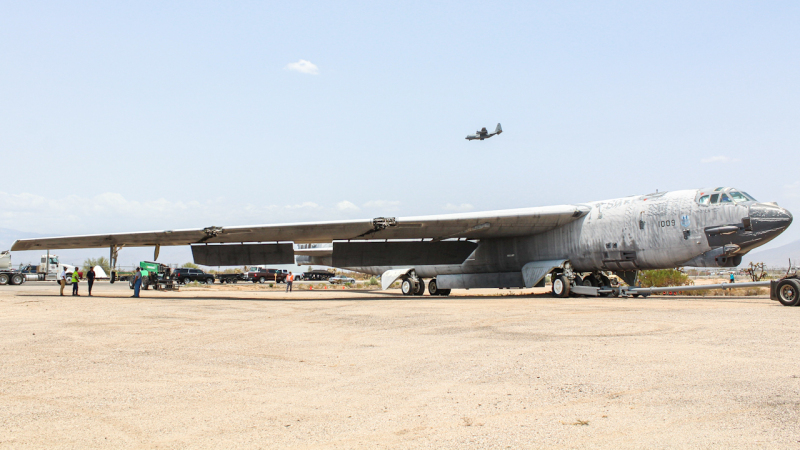 Photo of 61-0009 - USAF - United States Air Force Boeing B-52 StratoFortress at DMA on AeroXplorer Aviation Database