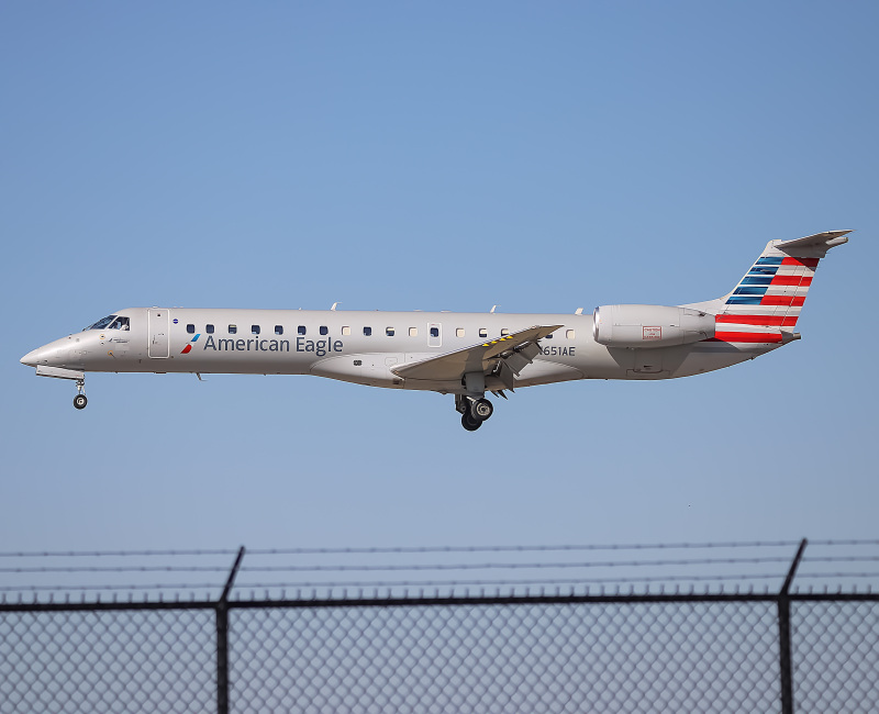 Photo of N651AE - American Eagle Embraer ERJ145 at PHL on AeroXplorer Aviation Database