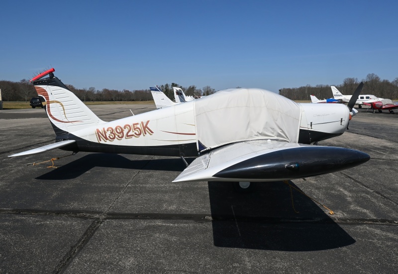 Photo of N3925K - PRIVATE Piper PA-28-140 at N14 on AeroXplorer Aviation Database