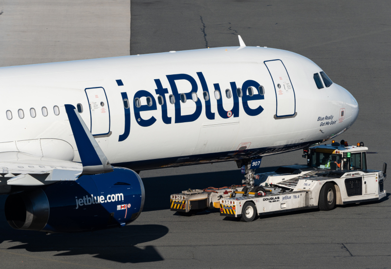 Photo of N907JB - JetBlue Airways Airbus A321-200 at BOS on AeroXplorer Aviation Database