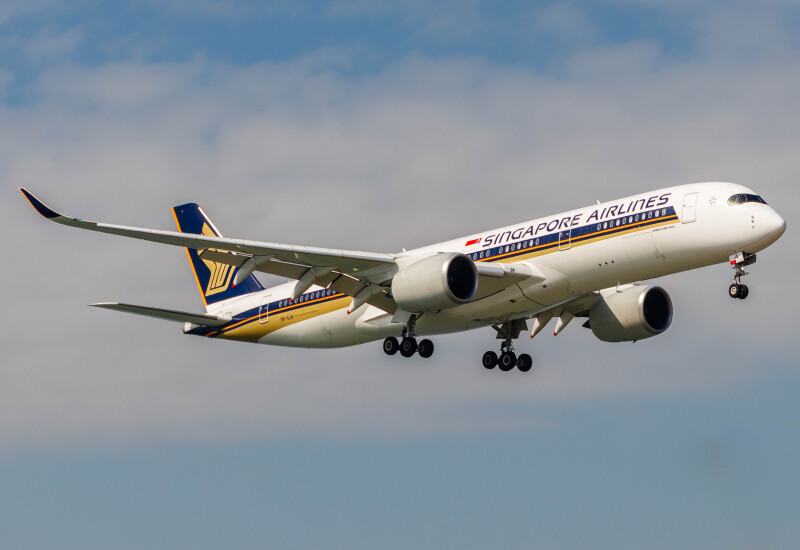 Photo of 9V-SJA - Singapore Airlines Airbus A350-900 at HKG on AeroXplorer Aviation Database