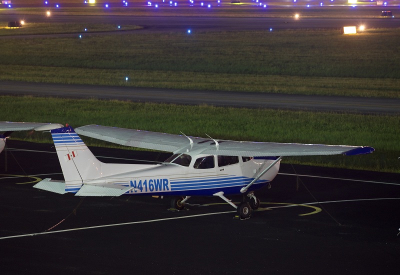 Photo of N416WR - PRIVATE Cessna 172 at DAB on AeroXplorer Aviation Database