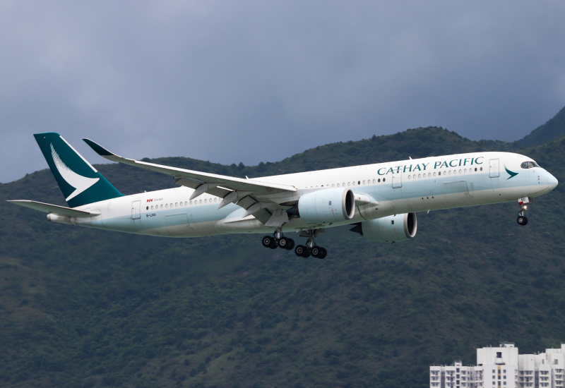 Photo of B-LRO - CATHAY PACIFIC Airbus A350-900 at HKG on AeroXplorer Aviation Database