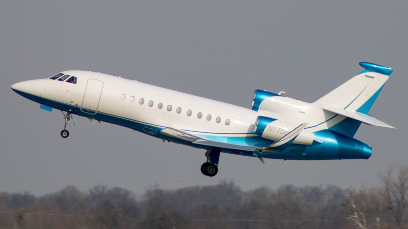 Photo of N175BC - PRIVATE Dassault Falcon 900EX at IND on AeroXplorer Aviation Database