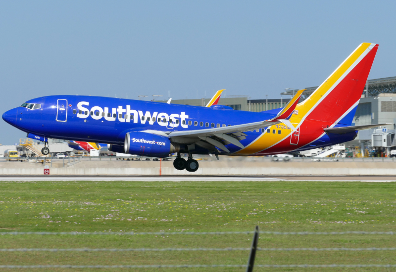 Photo of N7881A - Southwest Airlines Boeing 737-700 at AUS on AeroXplorer Aviation Database
