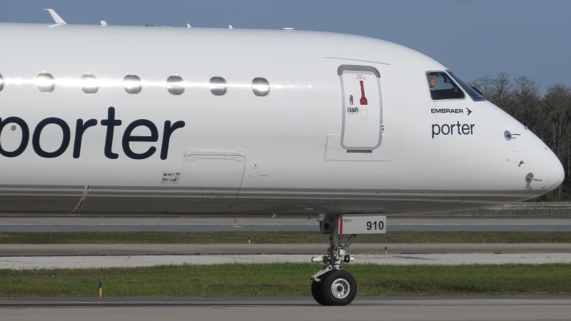 Photo of C-GKQS - Porter Airlines Embraer 195-E2 at MCO on AeroXplorer Aviation Database