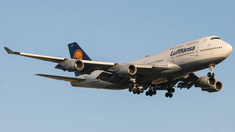 Photo of D-ABVX - Lufthansa  Boeing 747-400 at YYZ on AeroXplorer Aviation Database