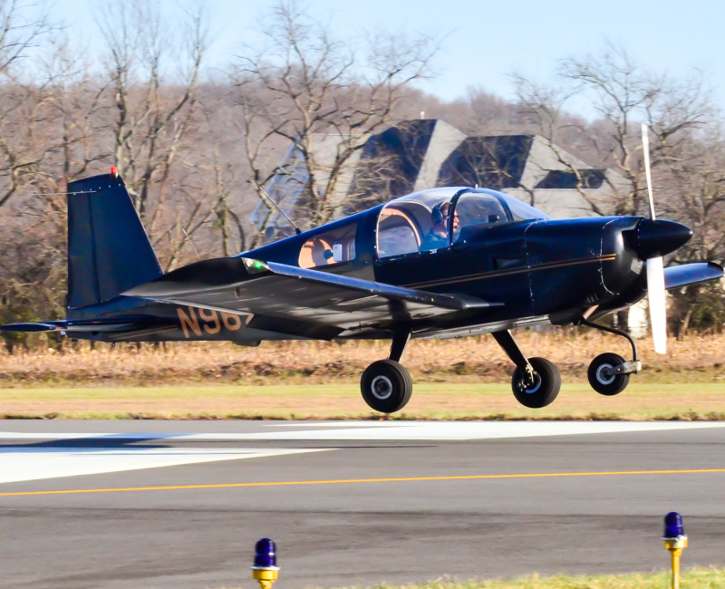 Photo of N9652U - PRIVATE Grumman American AA-5B at N40 on AeroXplorer Aviation Database