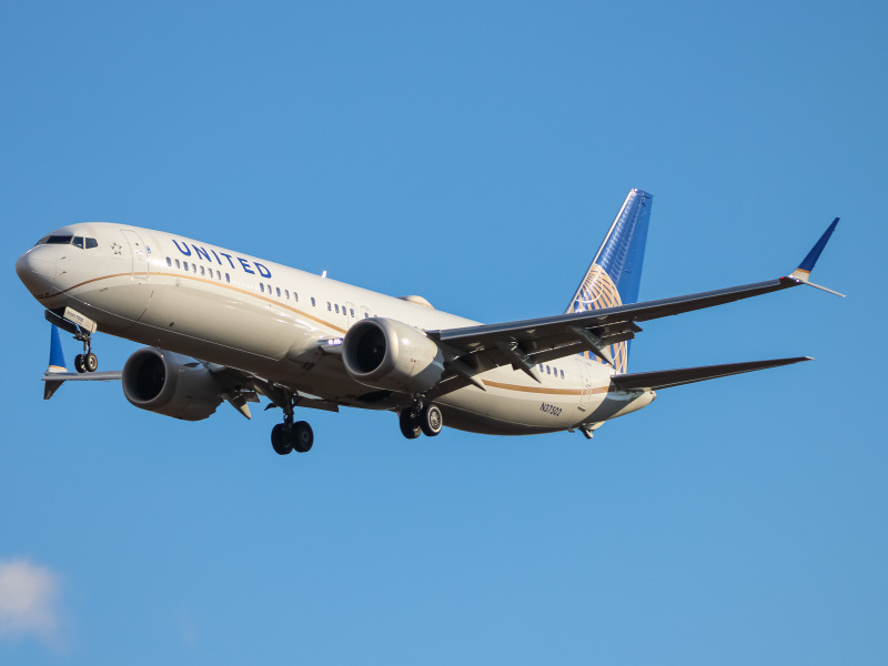 Photo of N37502 - United Airlines Boeing 737 MAX 9 at IAD on AeroXplorer Aviation Database