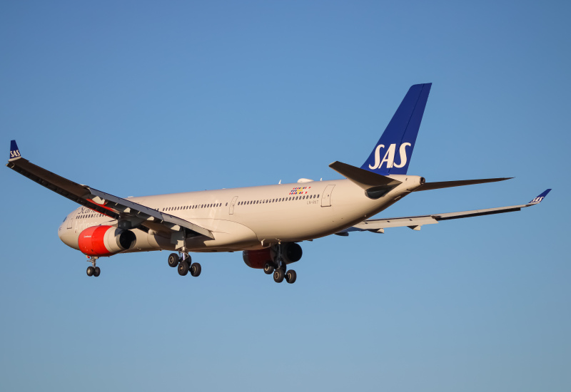 Photo of LN-RKT - Scandinavian Airlines Airbus A330-300 at IAD on AeroXplorer Aviation Database