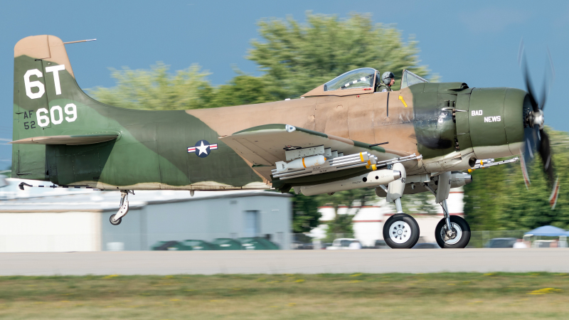 Photo of N2AD - PRIVATE Douglas A-1 Skyraider at OSH on AeroXplorer Aviation Database