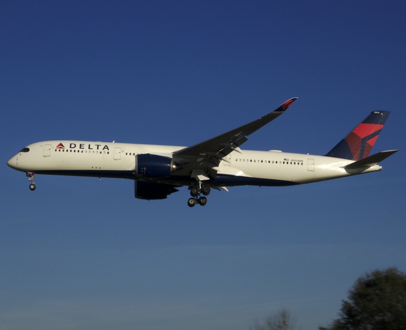Photo of N503DN - Delta Airlines Airbus A350-900 at CLT on AeroXplorer Aviation Database
