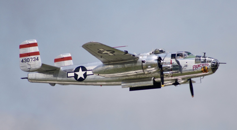 Photo of N9079Z - PRIVATE  North American B-25 Mitchell at DOV on AeroXplorer Aviation Database