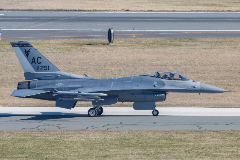 Photo of 87-0291 - USAF - United States Air Force General Dynamics F-16 Fighting Falcon at ACY on AeroXplorer Aviation Database
