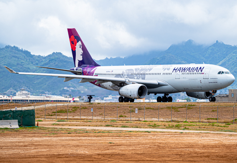 Photo of N389HA - Hawaiian Airlines Airbus A330-200 at HNL on AeroXplorer Aviation Database