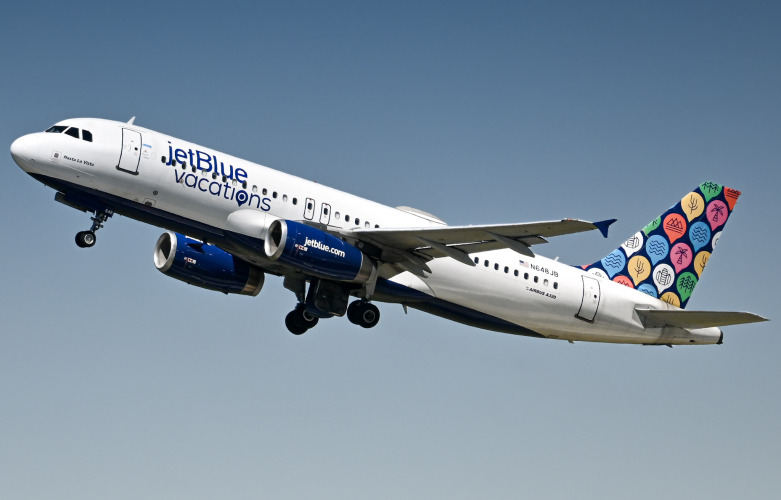 Photo of N648JB - JetBlue Airways Airbus A320 at TPA on AeroXplorer Aviation Database