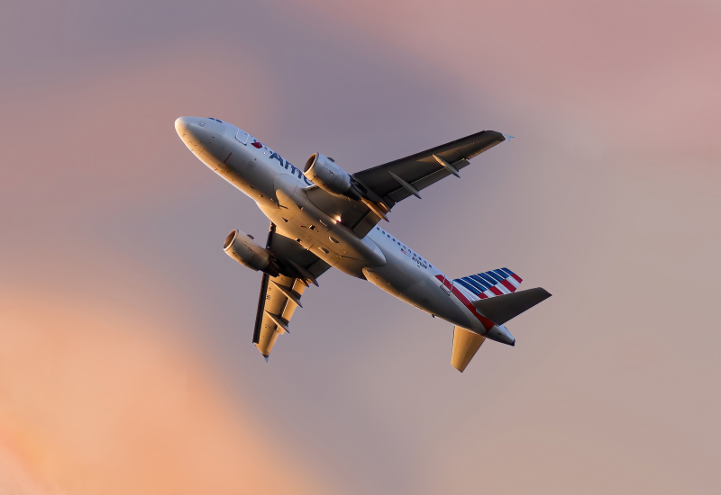 Photo of N701UW - American Airlines Airbus A319 at PHL on AeroXplorer Aviation Database