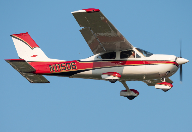 Photo of N11506 - PRIVATE Cessna 177 Cardinal at IAD on AeroXplorer Aviation Database