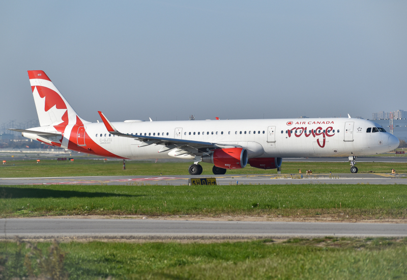 Photo of C-GJTX - Air Canada Rouge Airbus A321-200 at YYZ on AeroXplorer Aviation Database