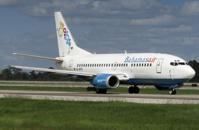 Photo of C6-BFD - Bahamasair Boeing 737-500 at MCO on AeroXplorer Aviation Database