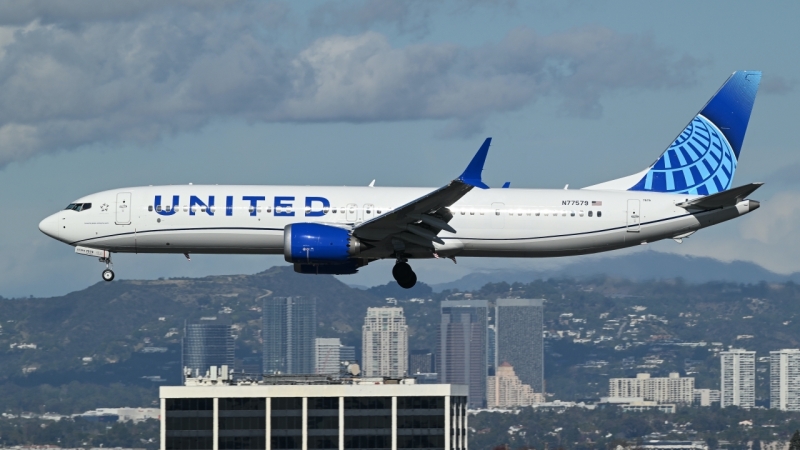 Photo of N77579 - United Airlines Boeing 737 MAX 9 at LAX on AeroXplorer Aviation Database