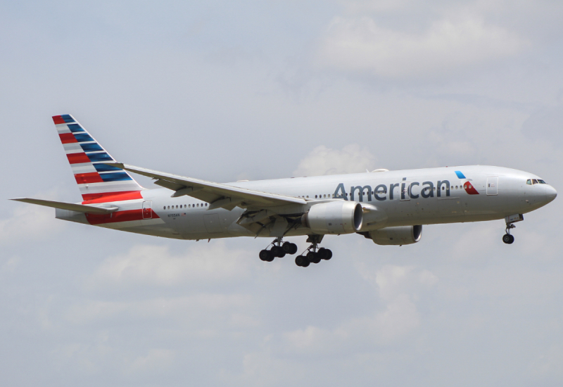 Photo of N755AN - American Airlines Boeing 777-200ER at DFW on AeroXplorer Aviation Database