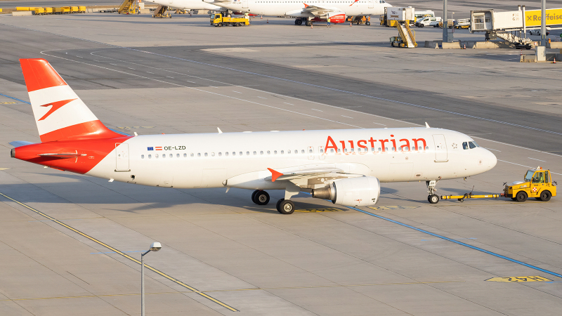 Photo of OE-LXE - Austrian Airlines Airbus A320 at VIE on AeroXplorer Aviation Database