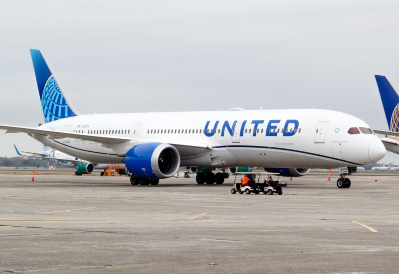 Photo of N29978  - United Airlines Boeing 787-9 at MCO on AeroXplorer Aviation Database