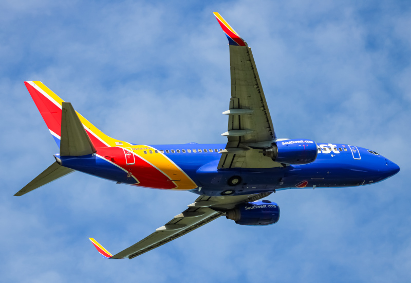 Photo of N206WN - Southwest Airlines Boeing 737-700 at BWI on AeroXplorer Aviation Database