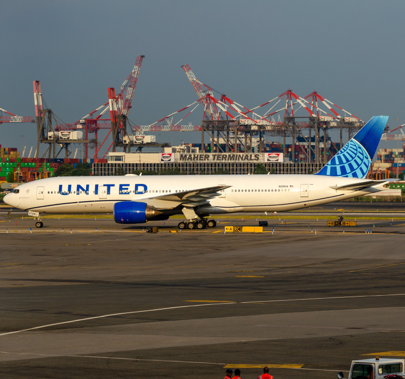 Photo of N206UA - United Airlines Boeing 777-200ER at EWR on AeroXplorer Aviation Database