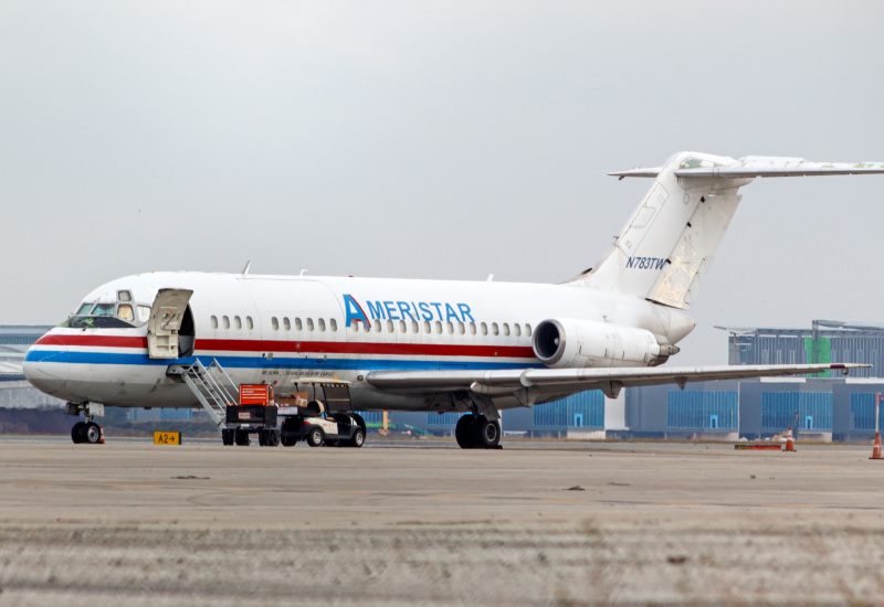 Photo of N783TW - Ameristar Jet Charter McDonnell Douglas DC-9 at MCO on AeroXplorer Aviation Database