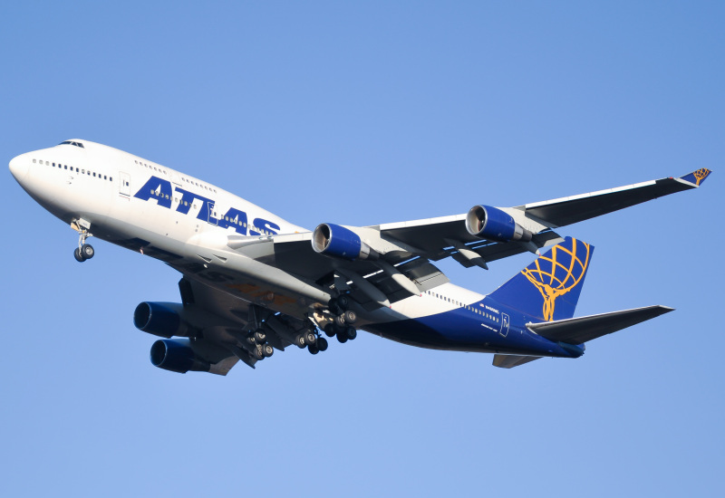 Photo of N480MC - Atlas Air Boeing 747-400 at PIT on AeroXplorer Aviation Database
