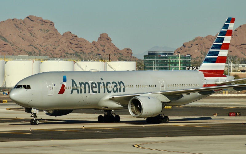Photo of N786AN - American Airlines  B772 at PHX on AeroXplorer Aviation Database