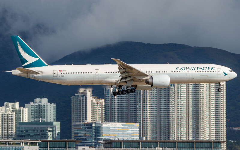 Photo of B-KQD - Cathay Pacific Boeing 777-300ER at HKG on AeroXplorer Aviation Database