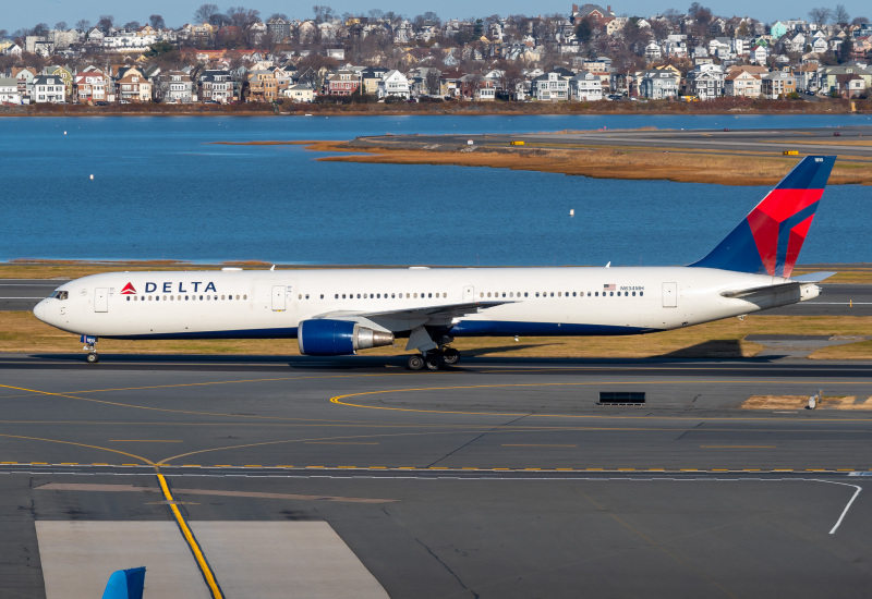 Photo of N834MH - Delta Airlines Boeing 767-400ER at BOS on AeroXplorer Aviation Database