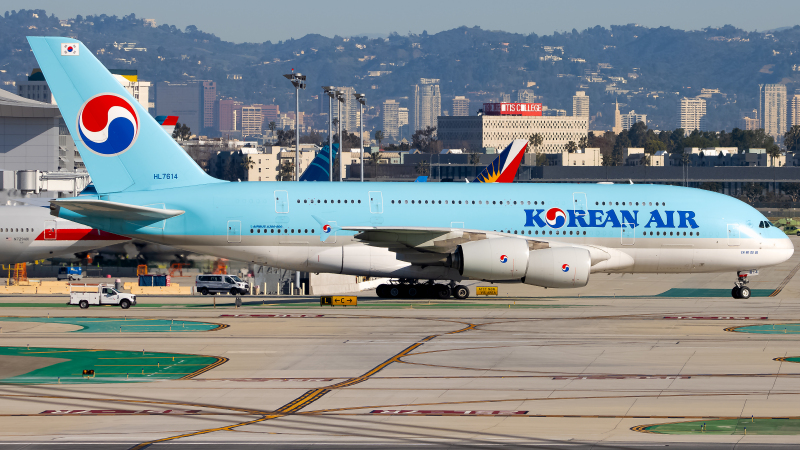 Photo of HL7614 - Korean Air Airbus A380-800 at LAX on AeroXplorer Aviation Database