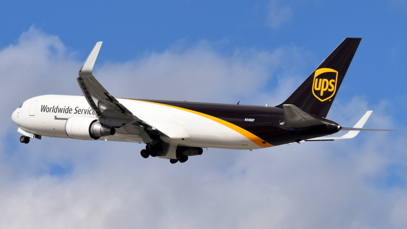 Photo of N340UP - United Parcel Service Boeing 767-300F at SDF on AeroXplorer Aviation Database