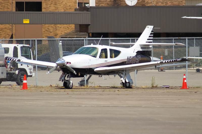 Photo of N6024P - PRIVATE  Commander 114b at LUK  on AeroXplorer Aviation Database