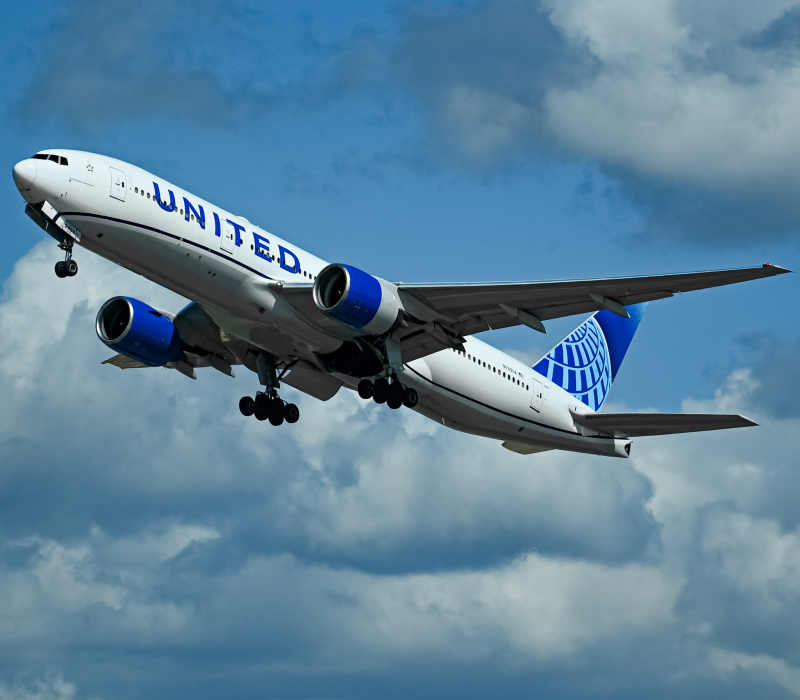 Photo of N769UA - United Airlines Boeing 777-200 at SAN on AeroXplorer Aviation Database