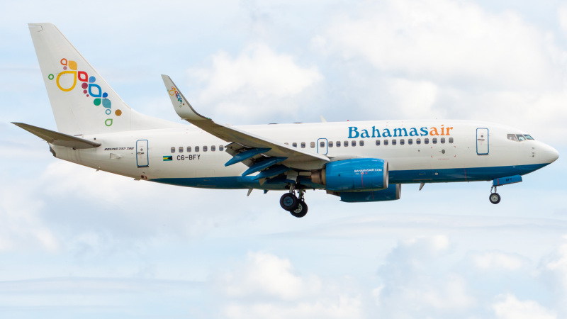 Photo of C6-BFY - Bahamasair Boeing 737-700 at MCO on AeroXplorer Aviation Database