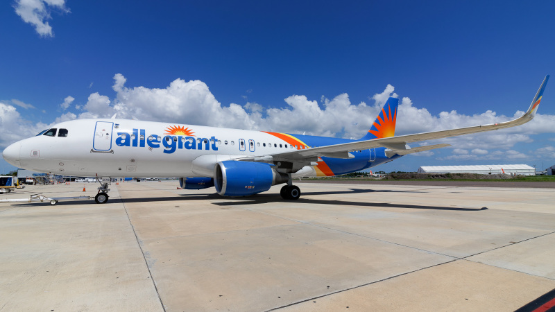 Photo of N276NV - Allegiant Air Airbus A320 at PIE on AeroXplorer Aviation Database