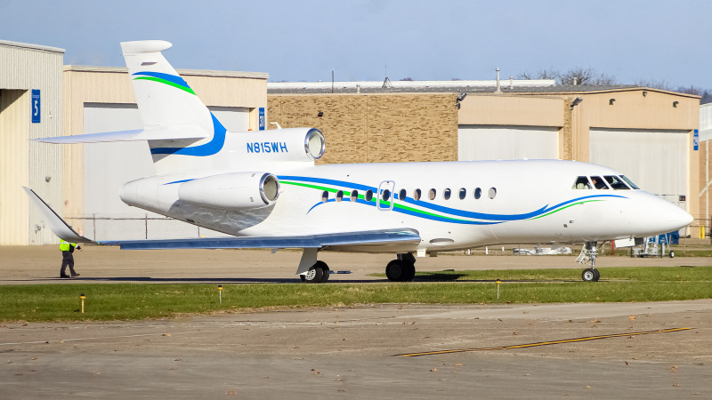Photo of N815WH - PRIVATE  Dassault Falcon 900EX at LUK on AeroXplorer Aviation Database